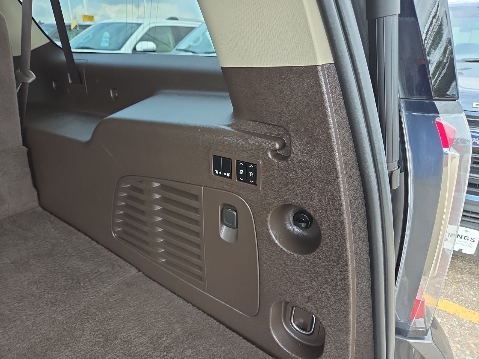 2019 GMC Yukon XL Denali Ultimate 5SA