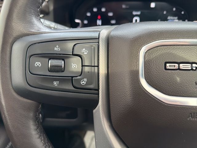 2022 GMC Yukon XL Denali 5SA