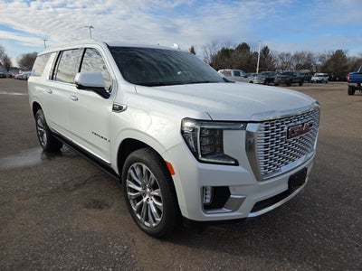 2022 GMC Yukon XL Denali 5SA