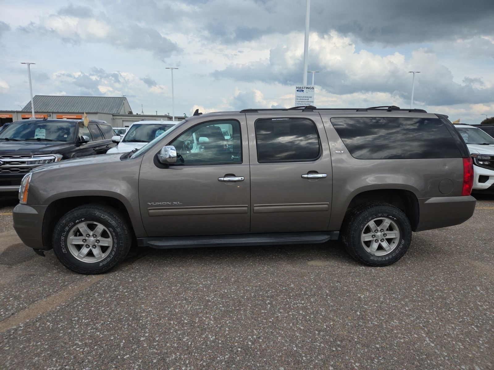 2014 GMC Yukon XL SLT 1500 4SA