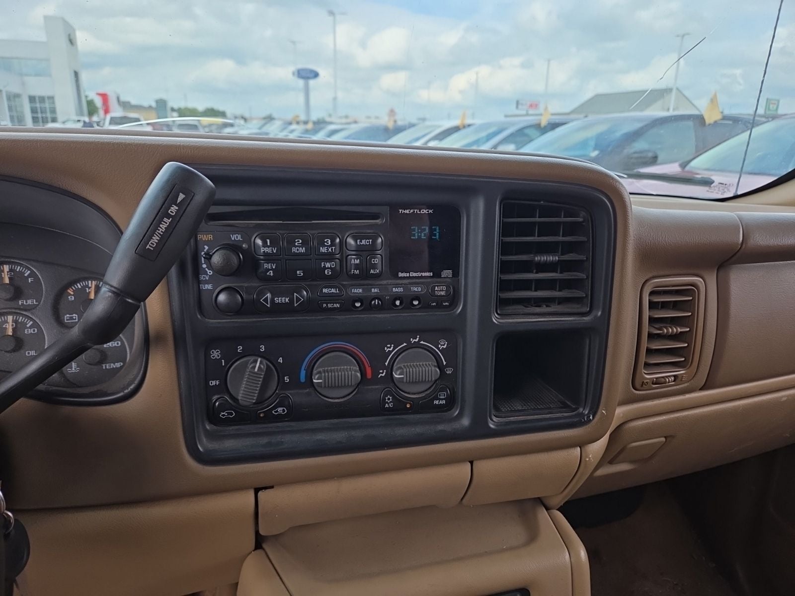 2000 Chevrolet Tahoe LS
