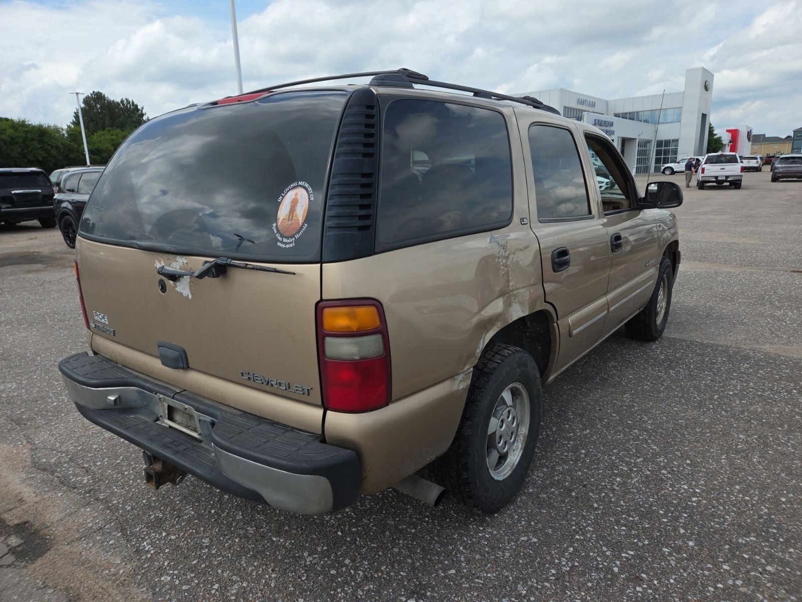2000 Chevrolet Tahoe LS