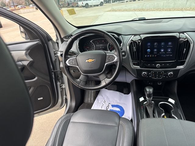 2021 Chevrolet Traverse LT Leather