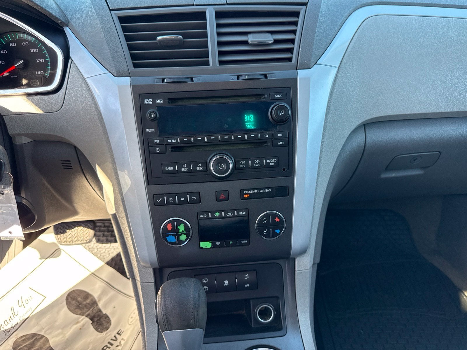 2009 Chevrolet Traverse LT 2LT