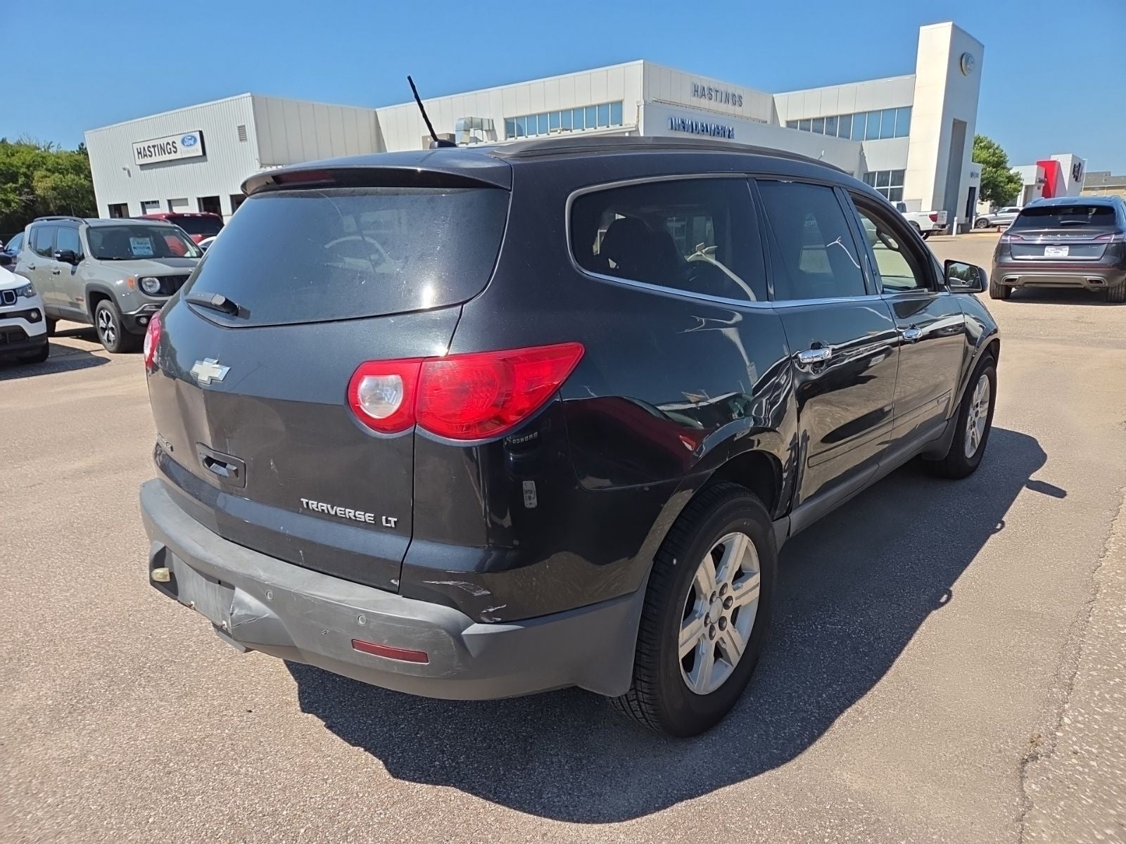 2009 Chevrolet Traverse LT 2LT
