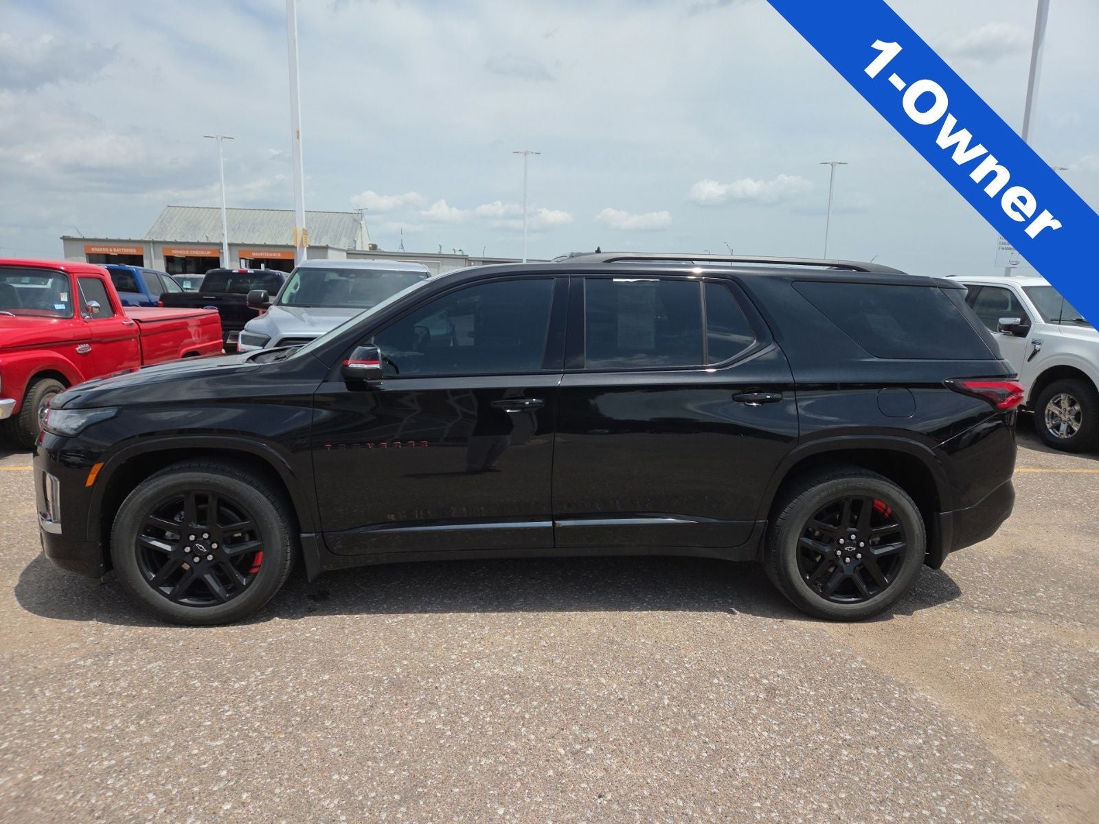 2023 Chevrolet Traverse Premier Redline 1LZ