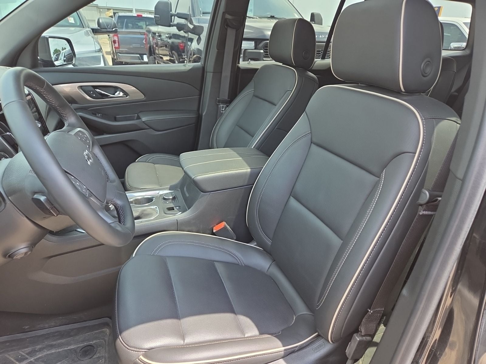 2023 Chevrolet Traverse Premier Redline 1LZ