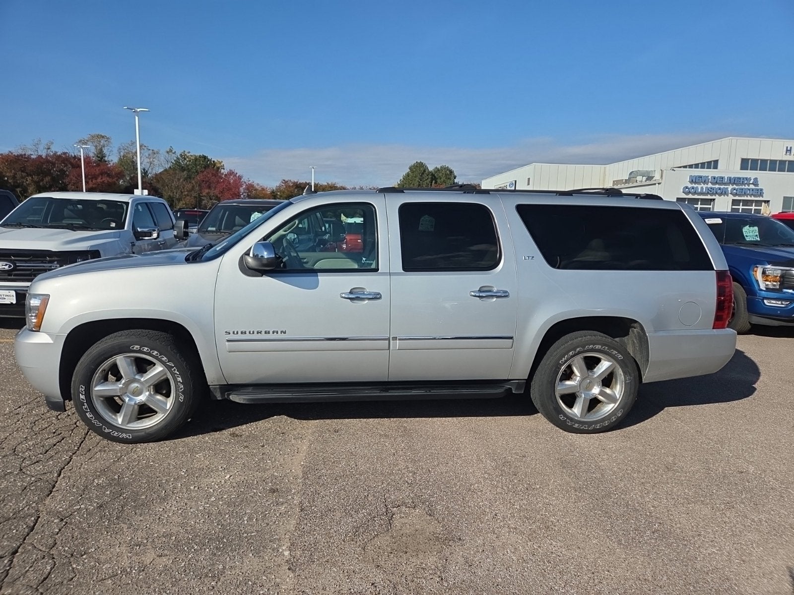 Used 2014 Chevrolet Suburban LTZ with VIN 1GNSKKE77ER130467 for sale in Hastings, NE