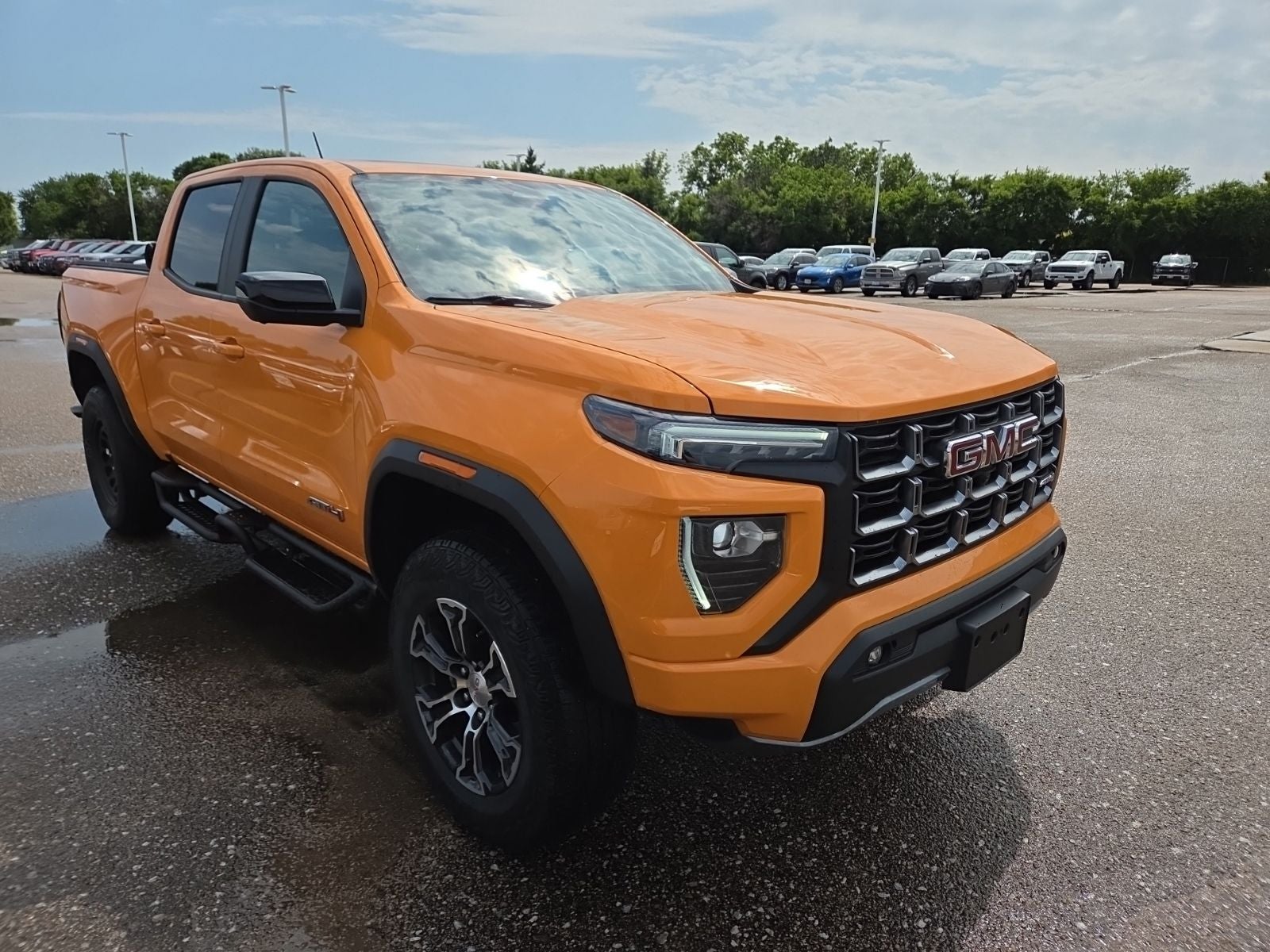 2025 GMC Canyon AT4 4SG