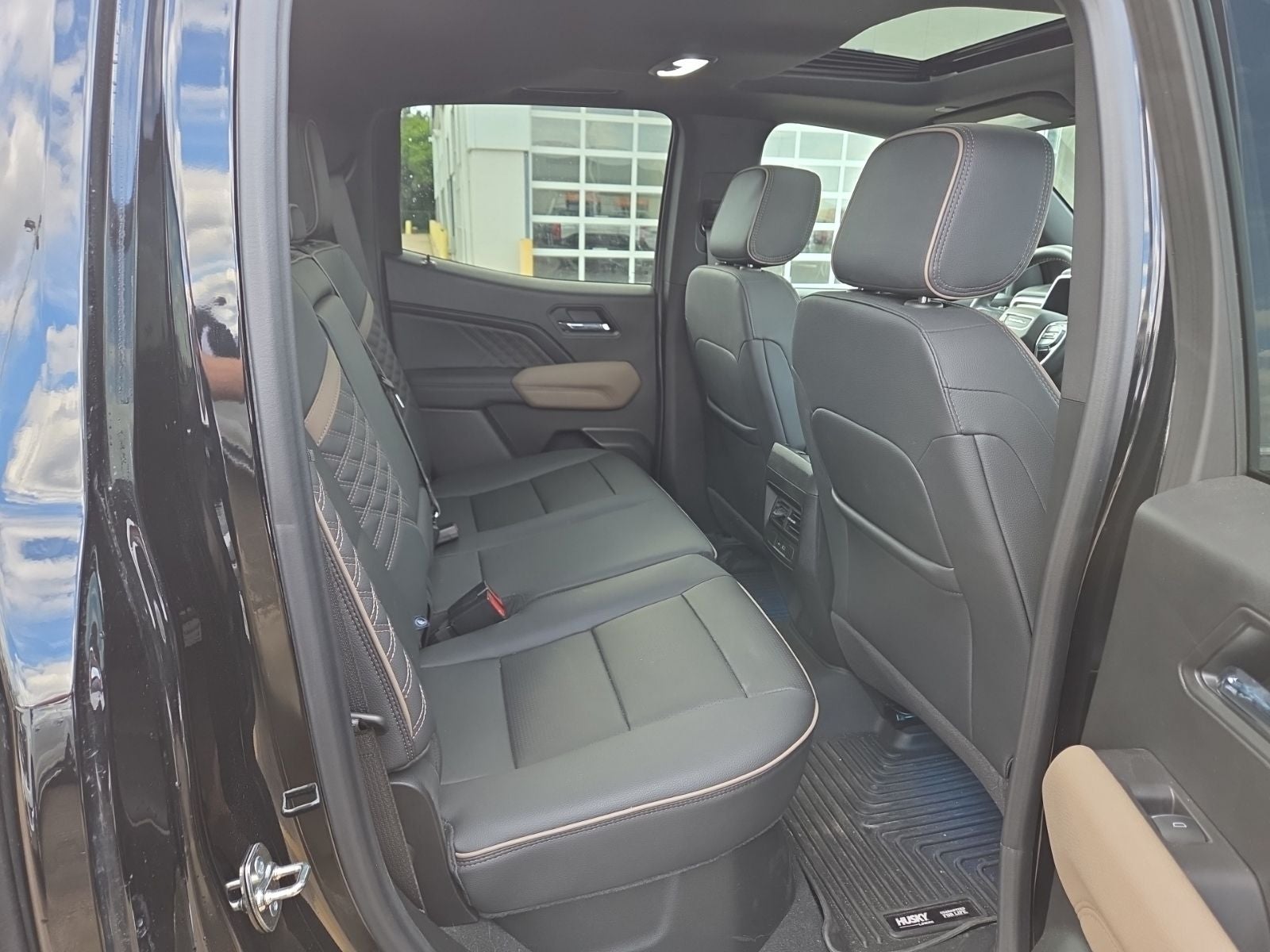 2024 GMC Canyon Denali 5SB