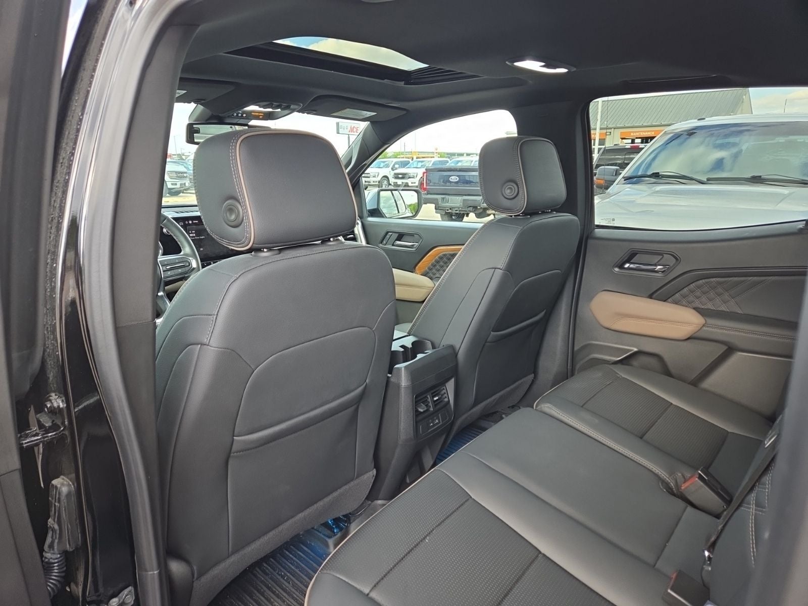 2024 GMC Canyon Denali 5SB