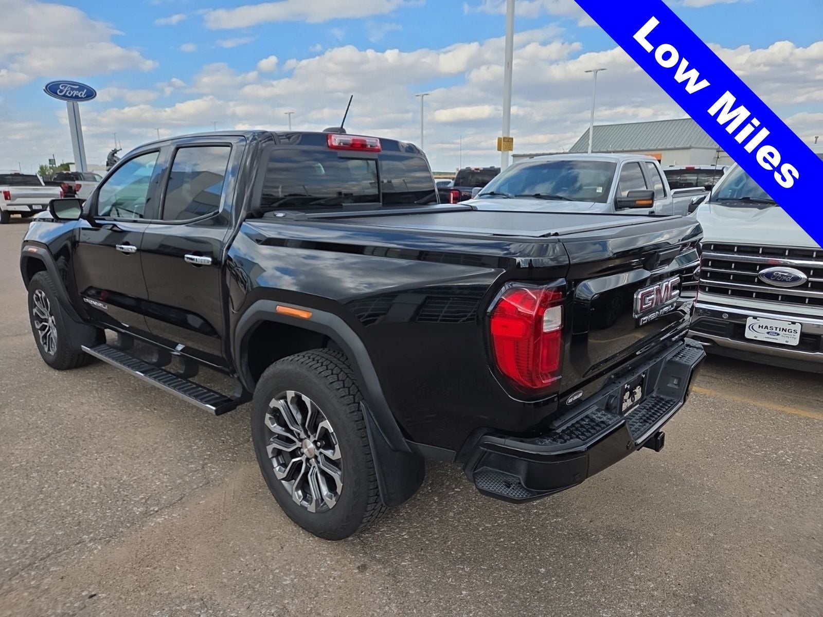 2024 GMC Canyon Denali 5SB