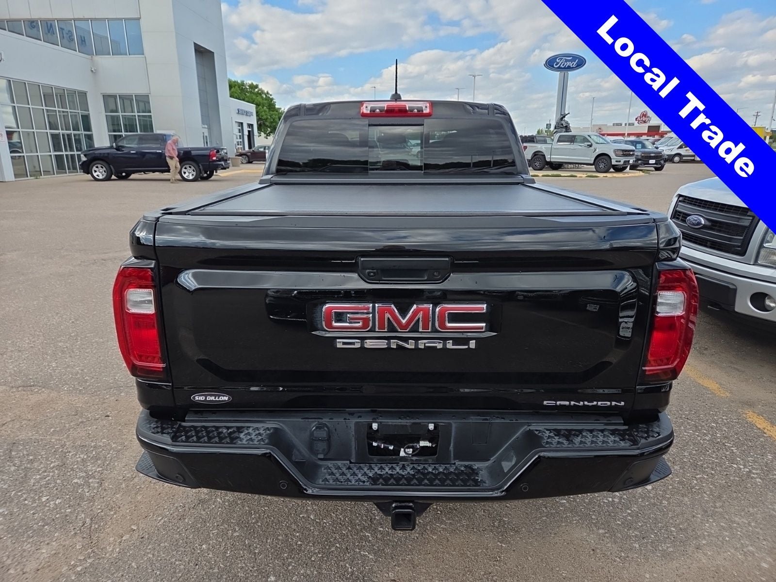 2024 GMC Canyon Denali 5SB