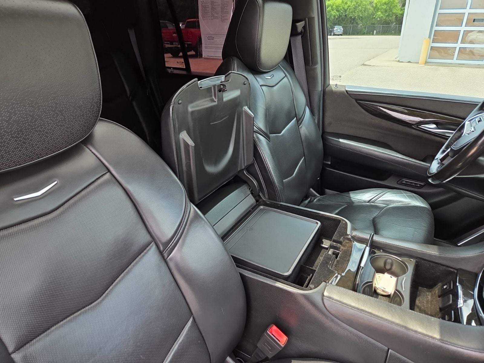 2017 Cadillac Escalade Platinum Edition 1SD