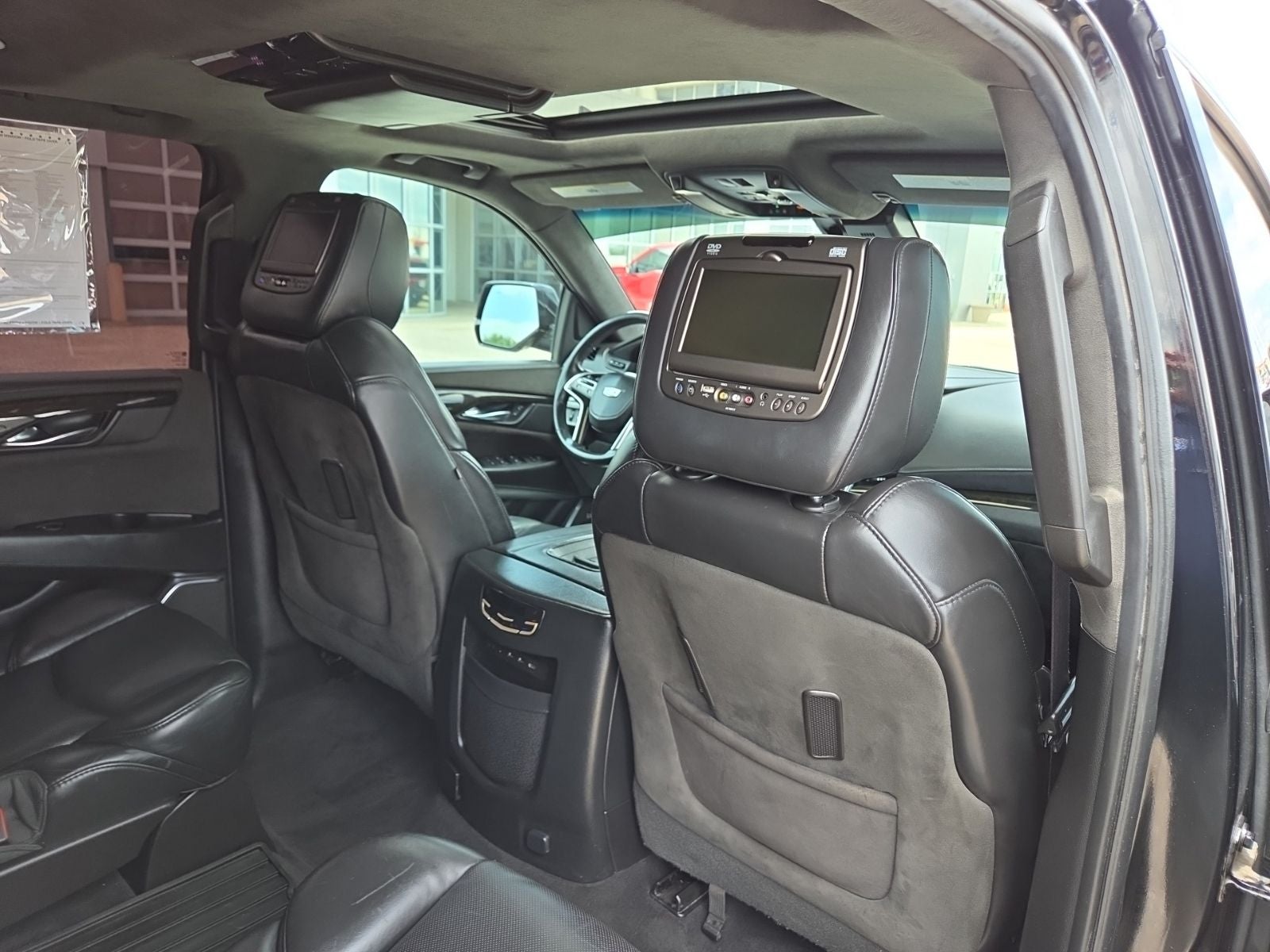 2017 Cadillac Escalade Platinum Edition 1SD