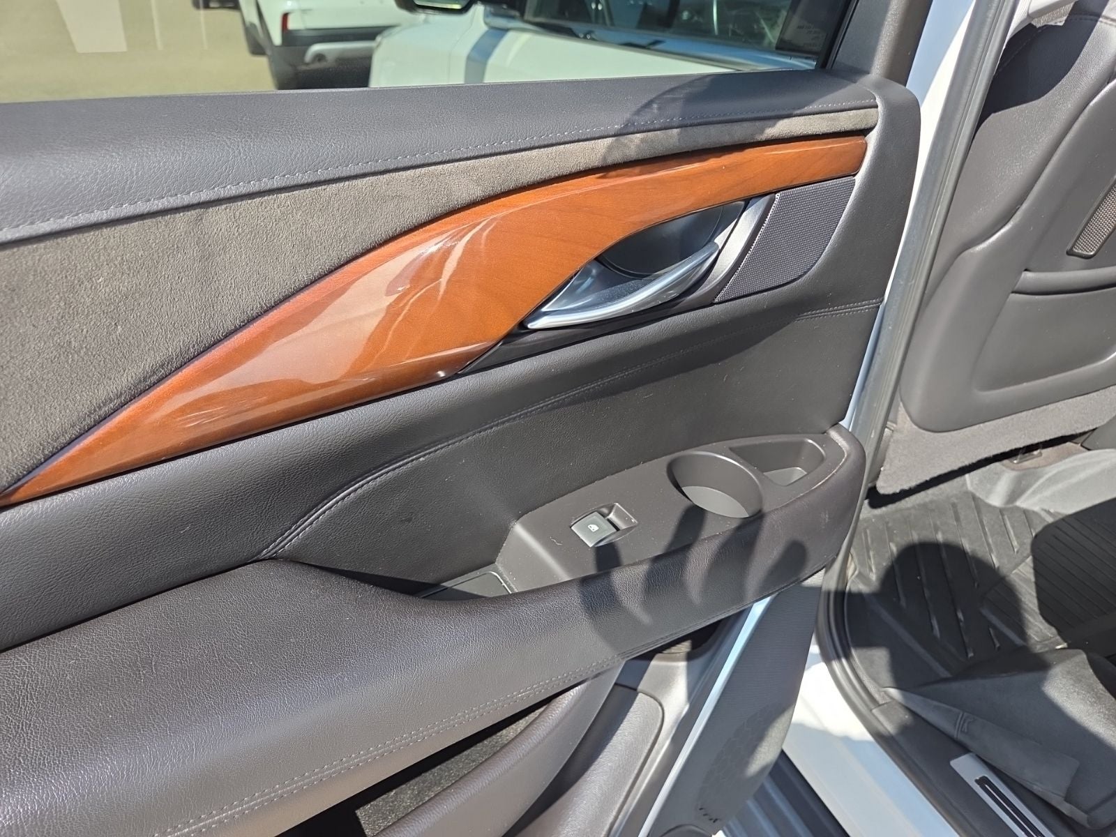 2020 Cadillac Escalade ESV Premium Luxury 1SC