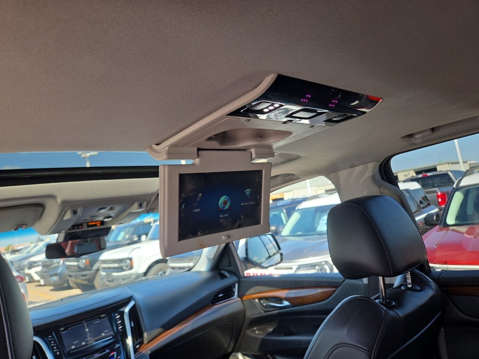 2020 Cadillac Escalade ESV Premium Luxury 1SC