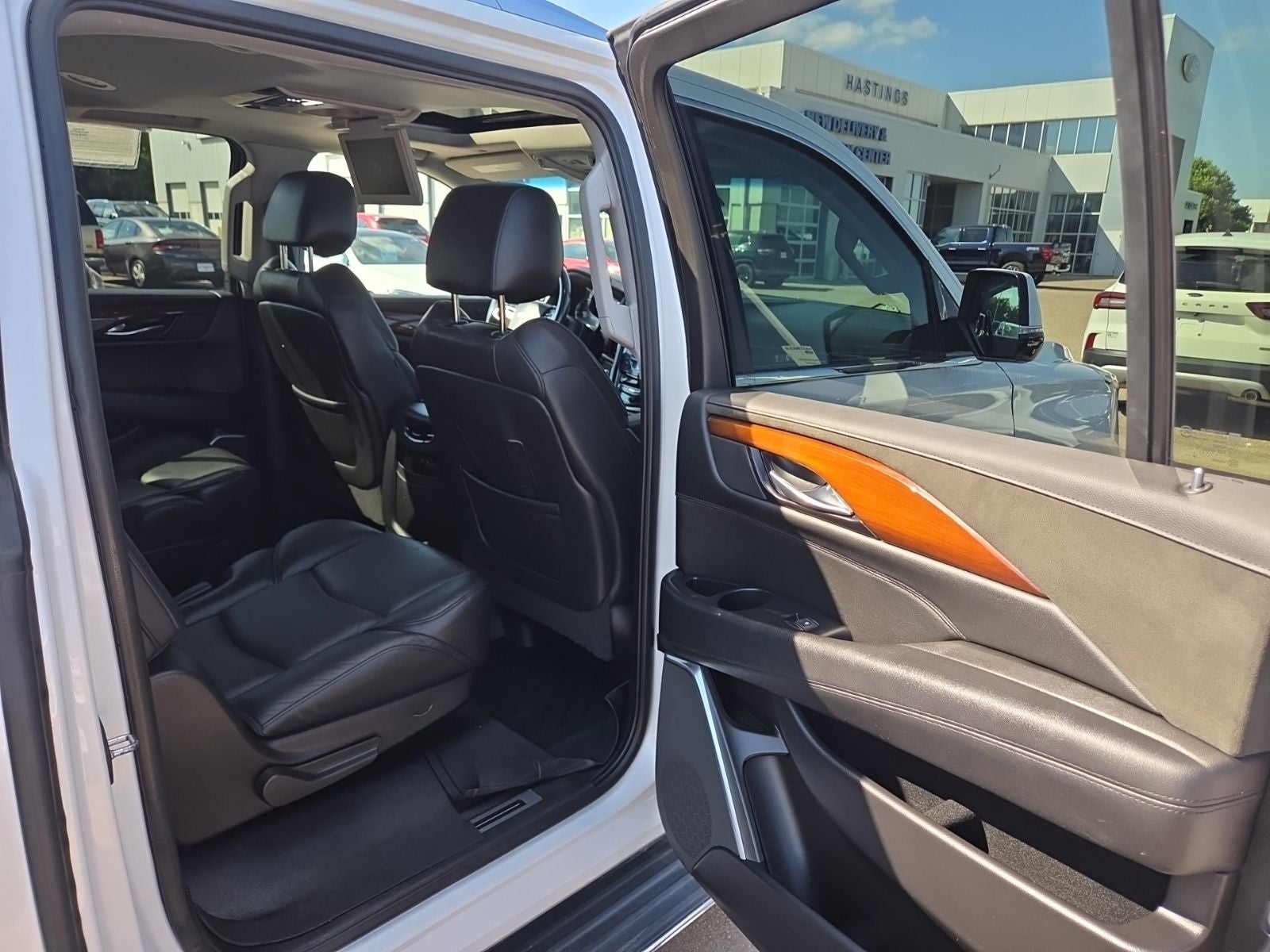 2020 Cadillac Escalade ESV Premium Luxury 1SC
