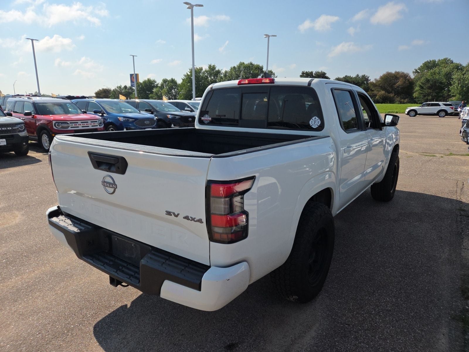 2022 Nissan Frontier SV