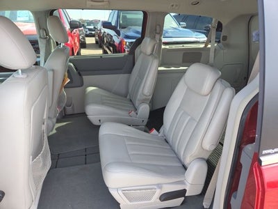 2010 Chrysler Town & Country Touring