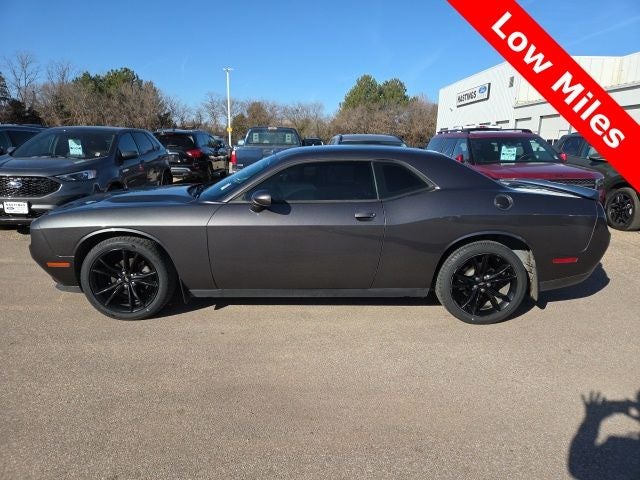 2017 Dodge Challenger SXT Blacktop Pkg 21A