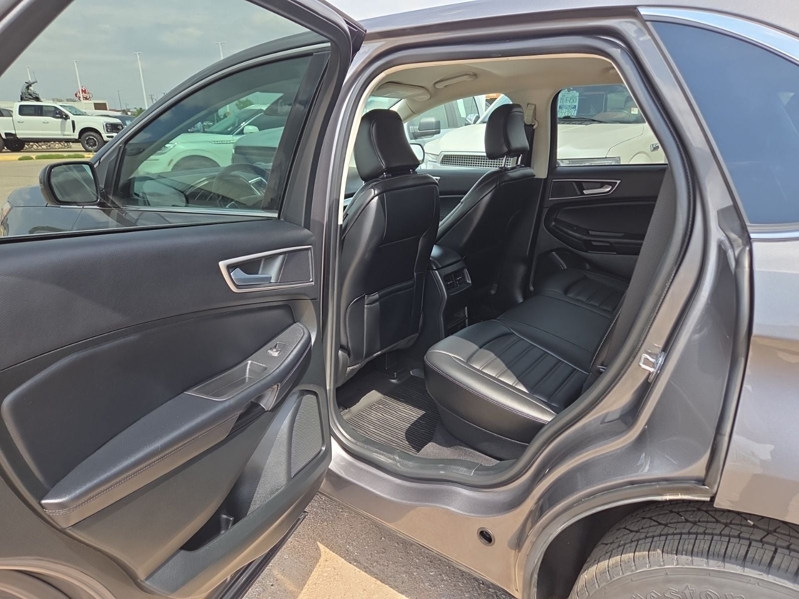 2022 Ford Edge SEL 201A
