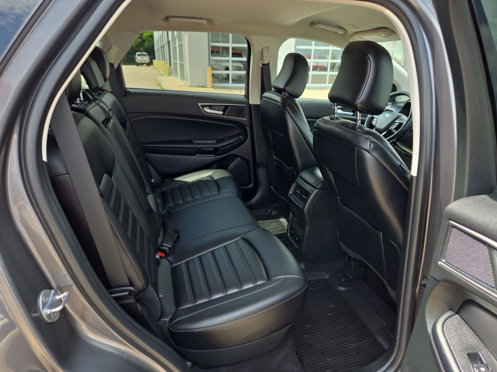 2022 Ford Edge SEL 201A