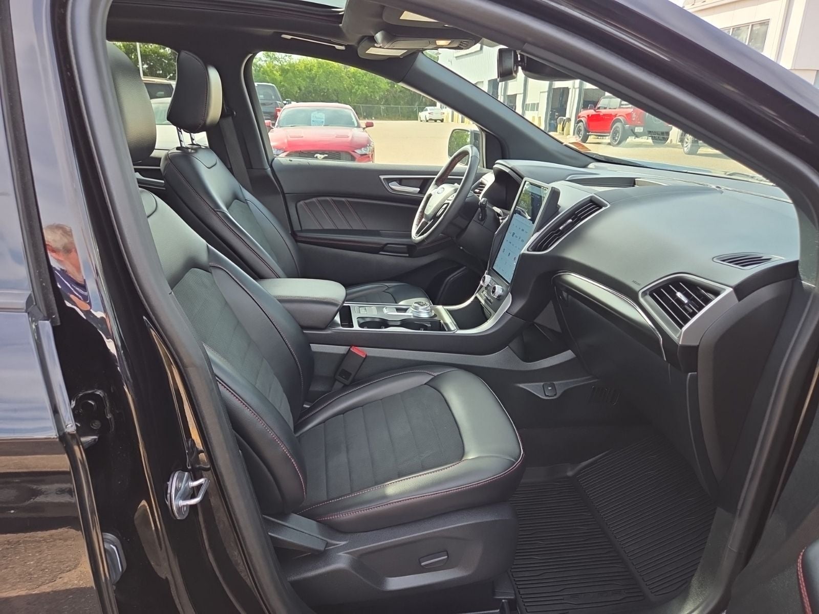 2024 Ford Edge ST Line 250A