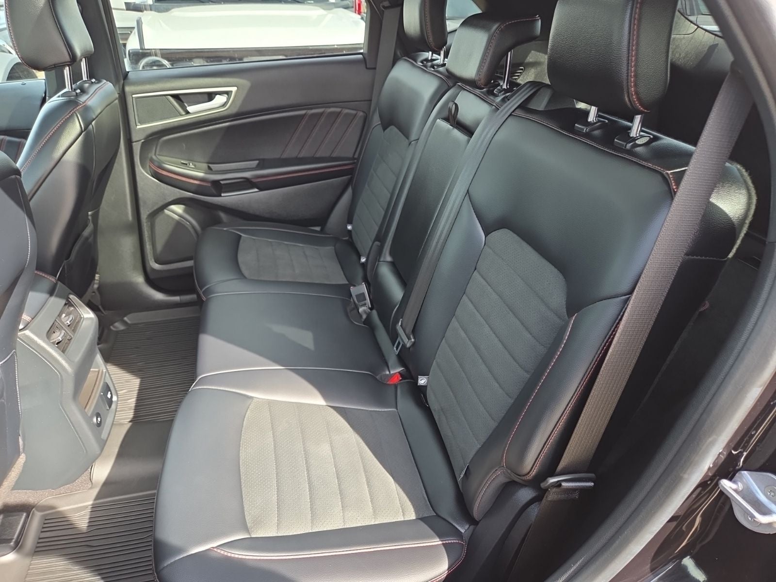 2024 Ford Edge ST Line 250A