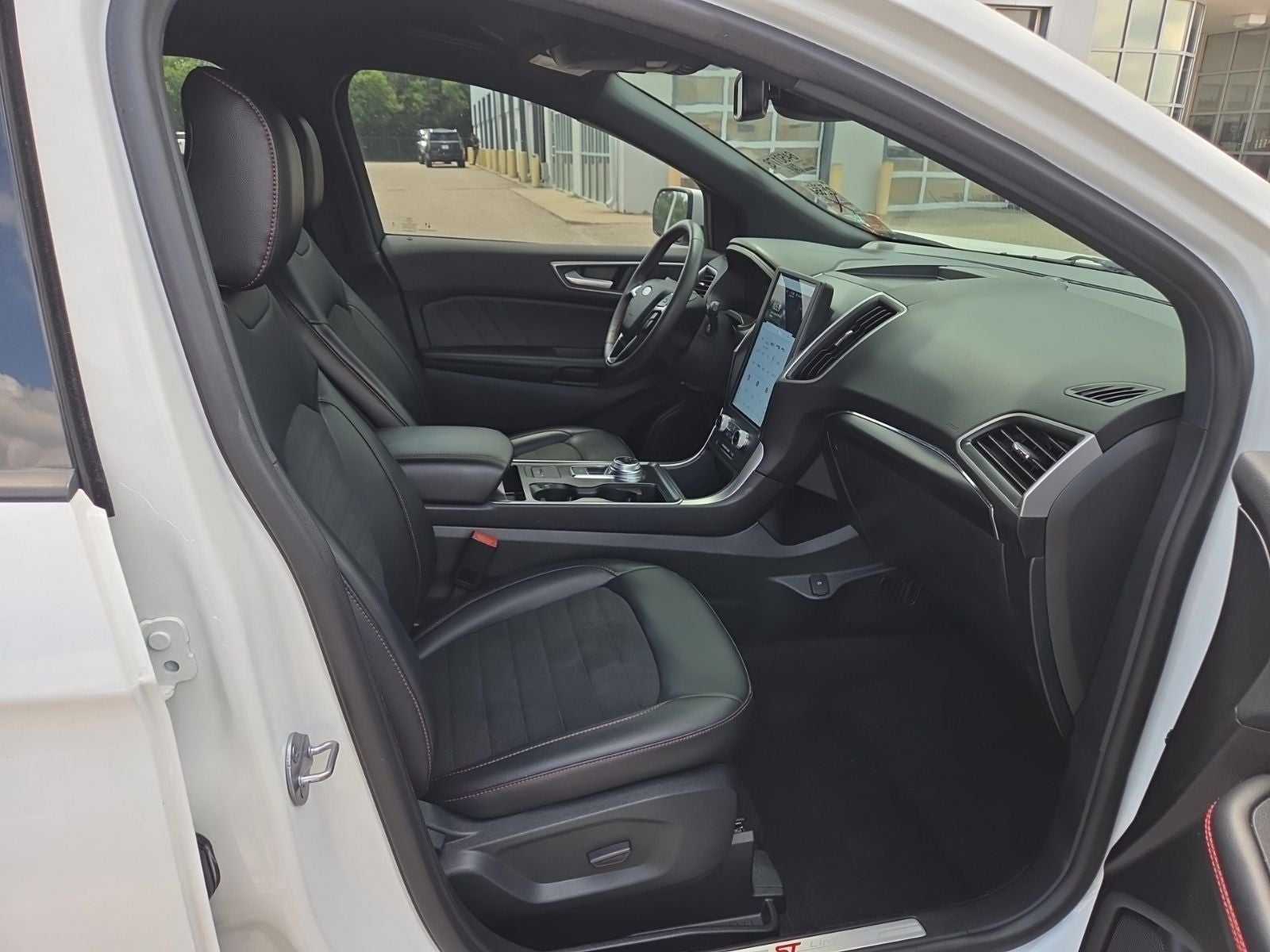 2024 Ford Edge ST Line 250A