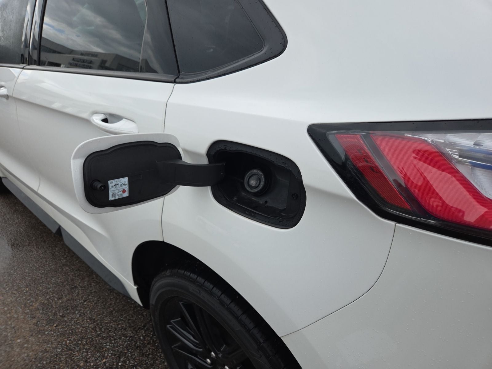 2024 Ford Edge ST Line 250A