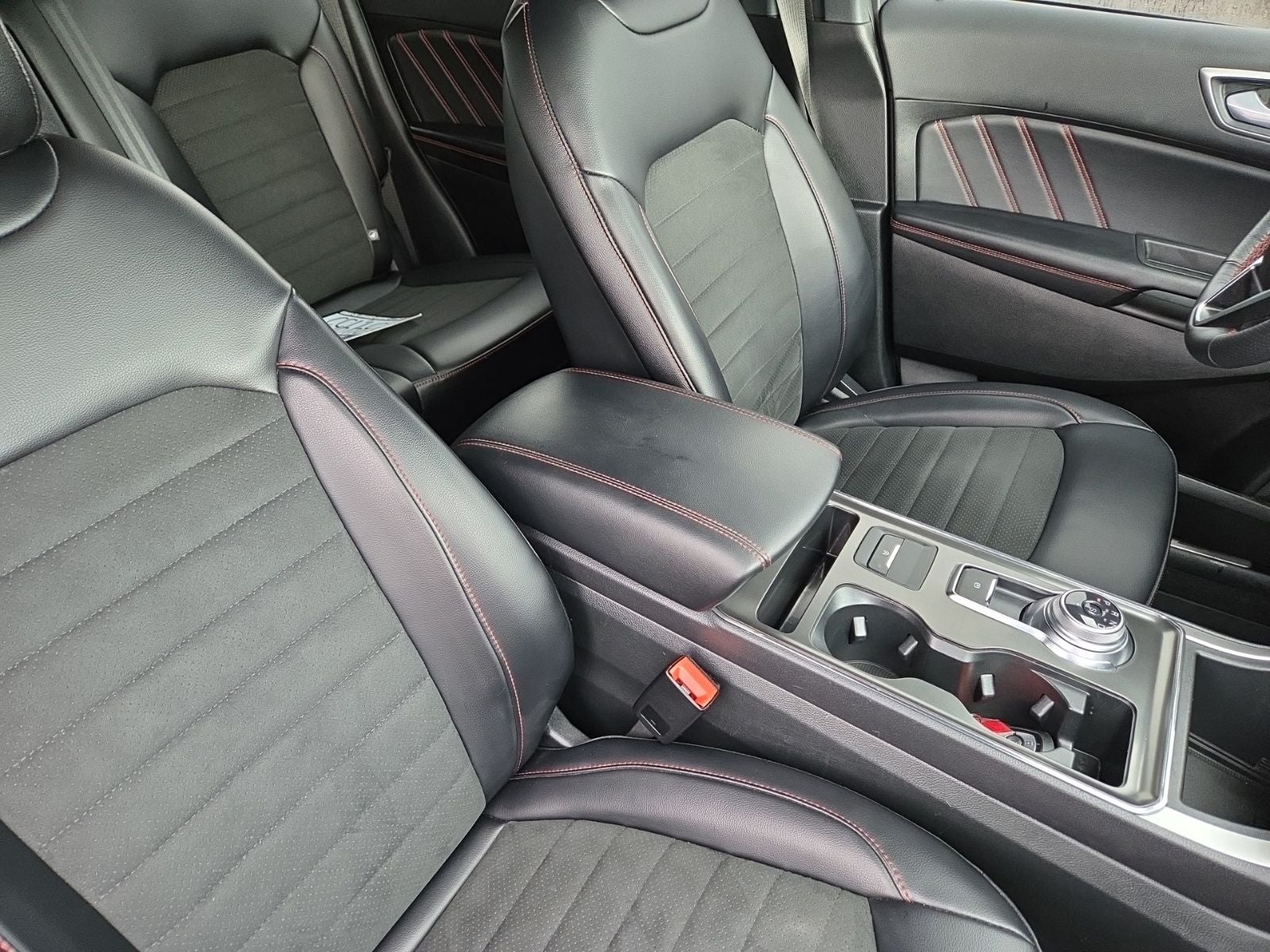 2024 Ford Edge ST Line 250A