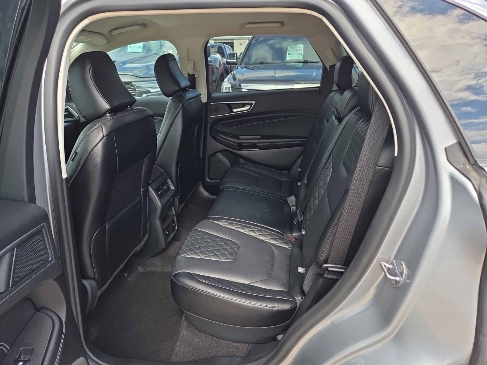 2024 Ford Edge Titanium 301A