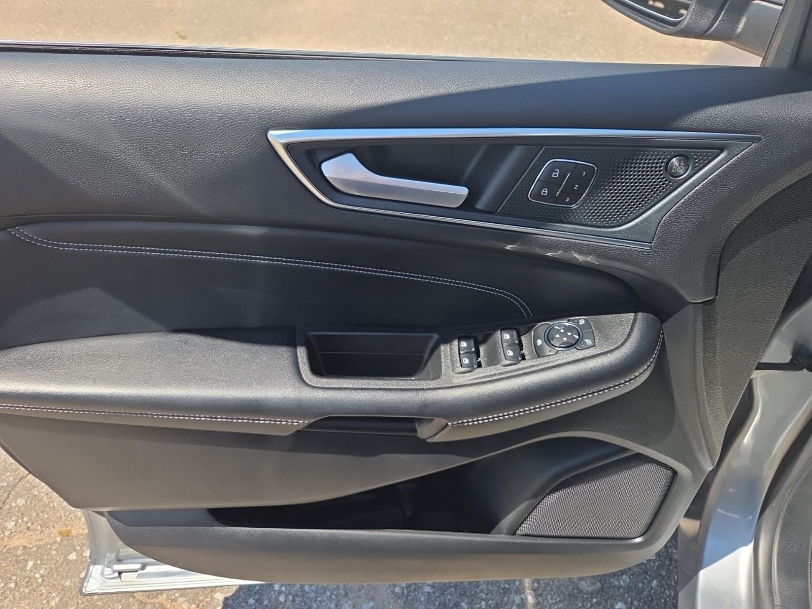 2024 Ford Edge Titanium 301A