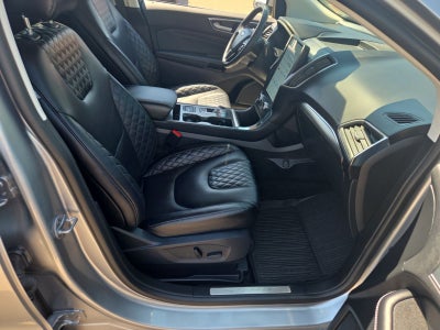 2024 Ford Edge Titanium 301A