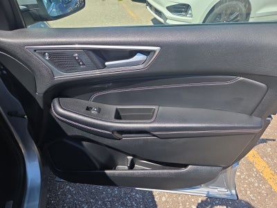 2024 Ford Edge Titanium 301A