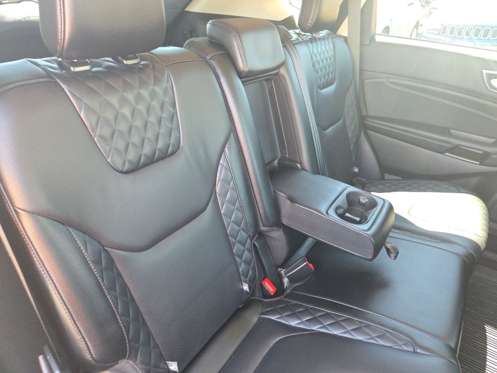 2024 Ford Edge Titanium 301A