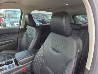 2024 Ford Edge Titanium 301A
