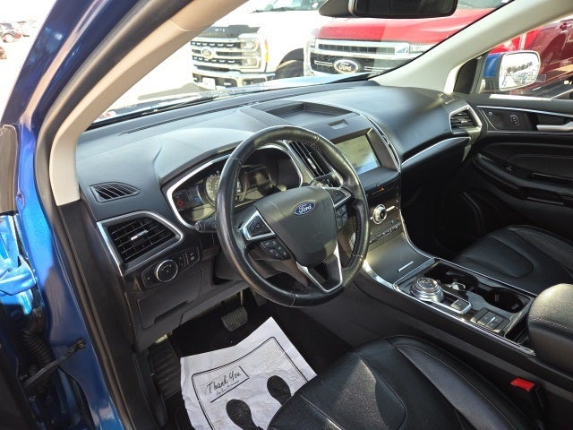 2020 Ford Edge Titanium 301A