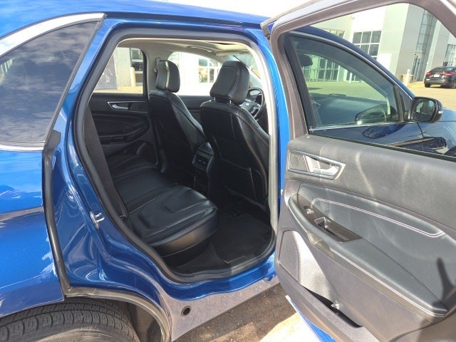2020 Ford Edge Titanium 301A