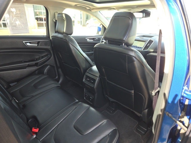 2020 Ford Edge Titanium 301A