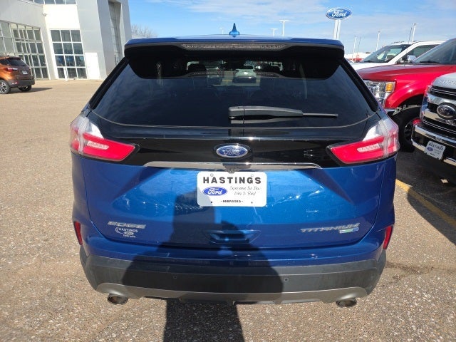 2020 Ford Edge Titanium 301A