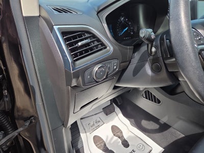 2022 Ford Edge Titanium 301A