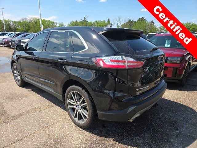 2022 Ford Edge Titanium 301A