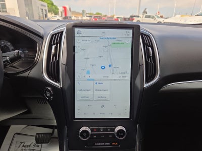2022 Ford Edge Titanium 301A