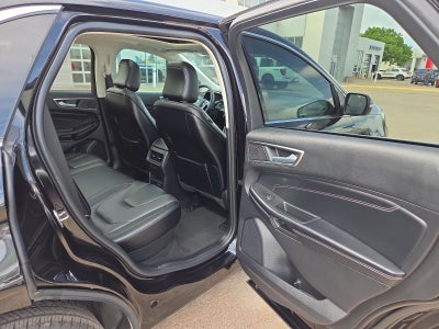 2022 Ford Edge Titanium 301A