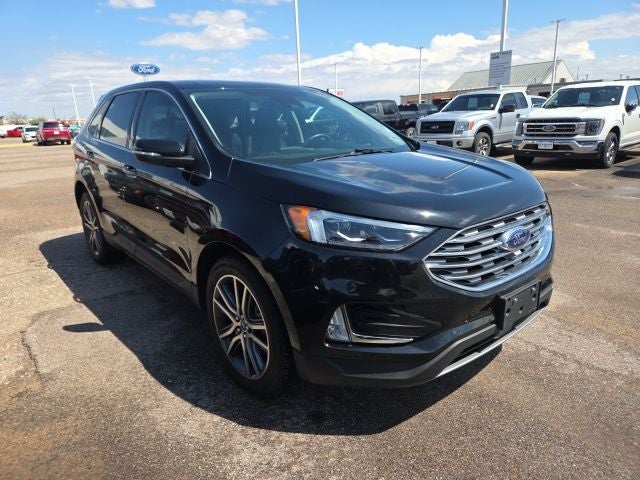 2022 Ford Edge Titanium 301A