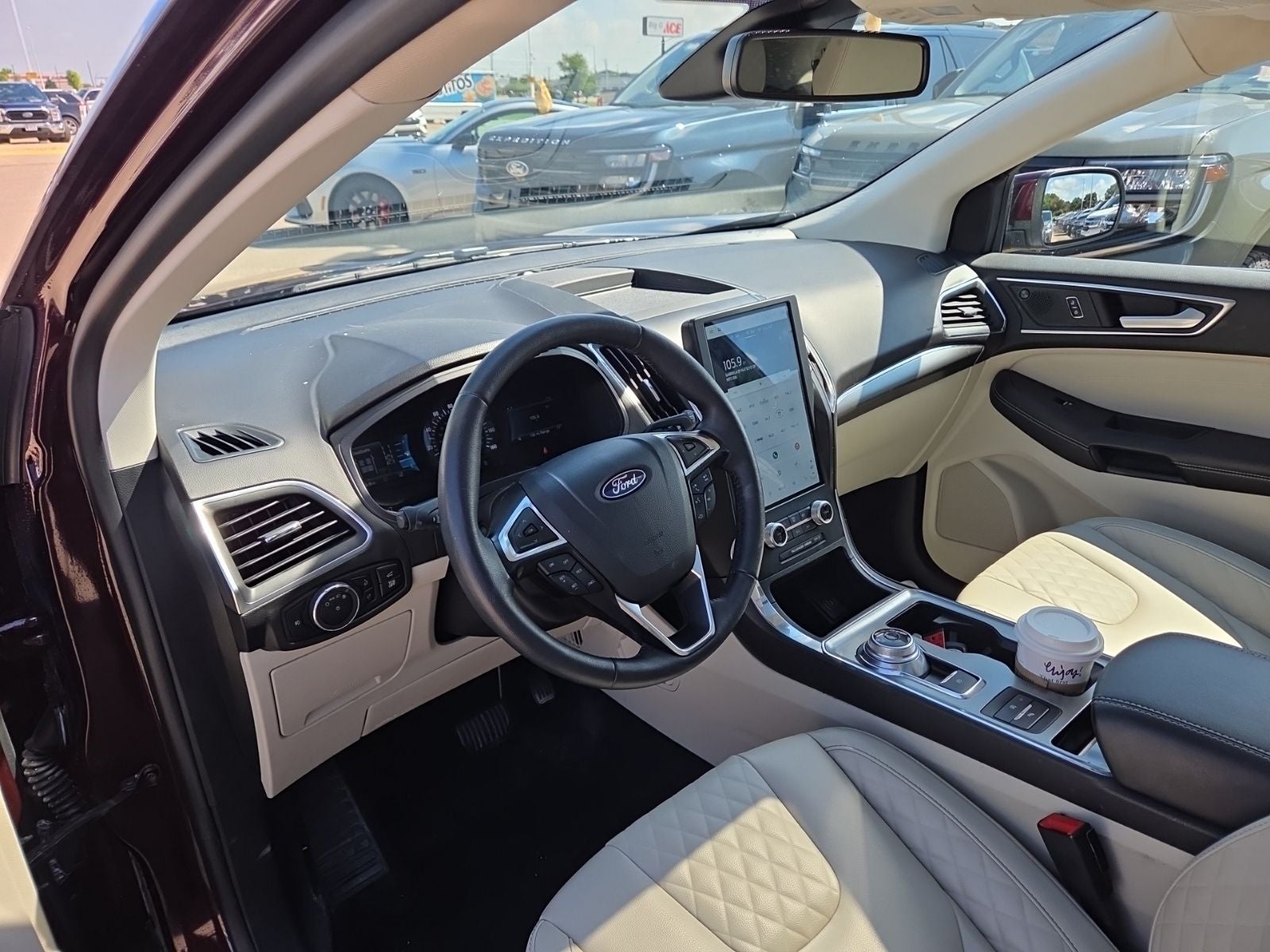 2024 Ford Edge Titanium 300A