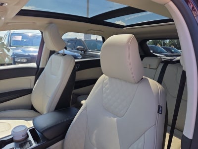 2024 Ford Edge Titanium 300A