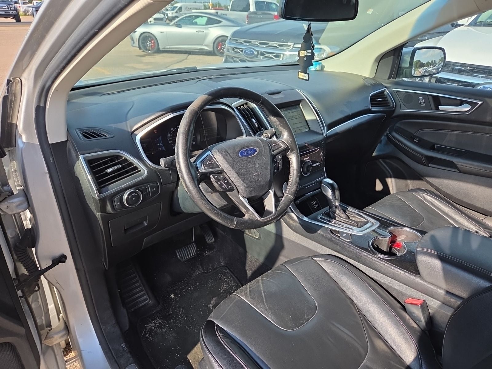 2016 Ford Edge Titanium 300A